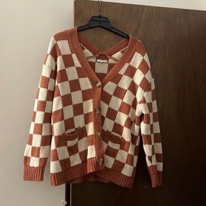 NWOT American Eagle checkered cardigan.